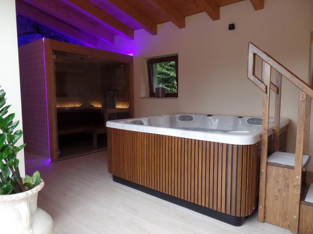 Agriturismo Il Vagabondo Buttrio Eksteriør billede