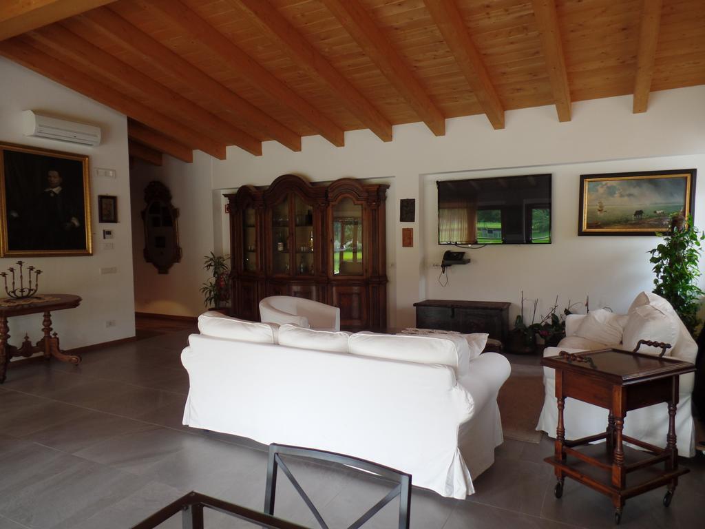 Agriturismo Il Vagabondo Buttrio Eksteriør billede